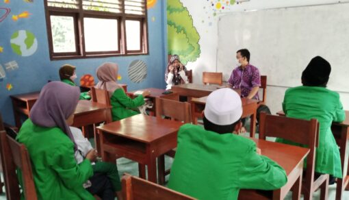 Wujudkan Lulusan Unggul, SD NU Galur Kulon Progo Teken MoU dengan UNU Yogyakarta