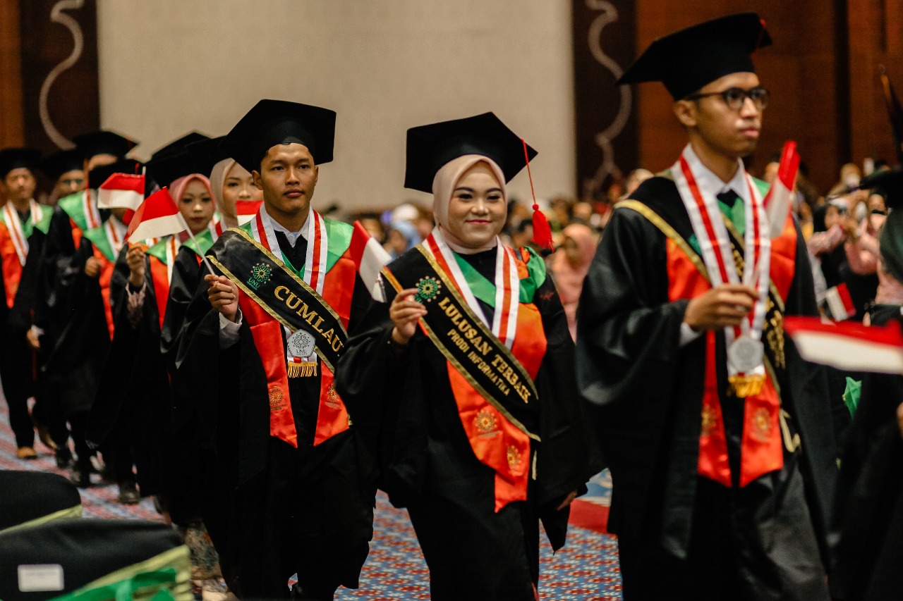 UNU Jogja Gelar Wisuda 210 Sarjana, <strong><em>Cetak Sebanyak Mungkin Kader Profesional</em></strong>