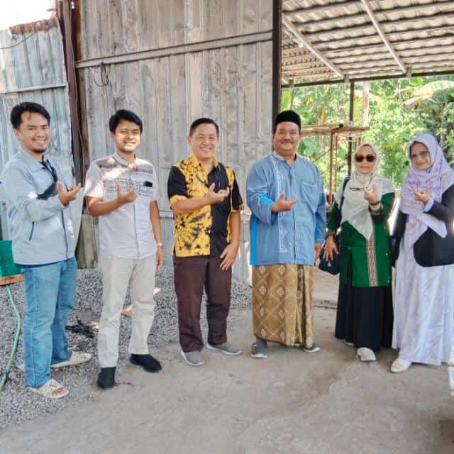 Menyinergikan Kampus, Pesantren, dan Industri