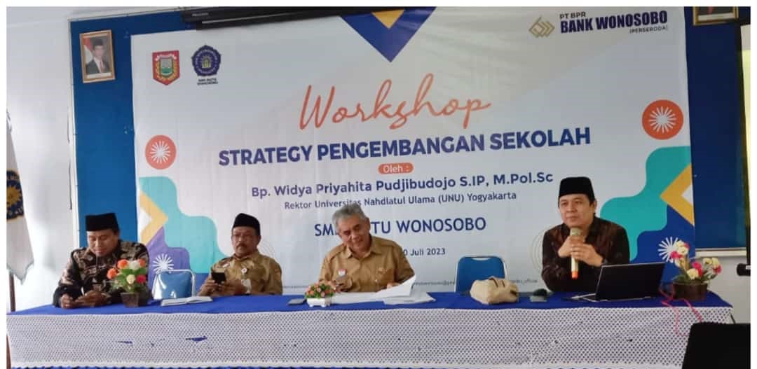 Kenalkan UNU Jogja di ‘Kota di Atas Awan’ hingga Rusia