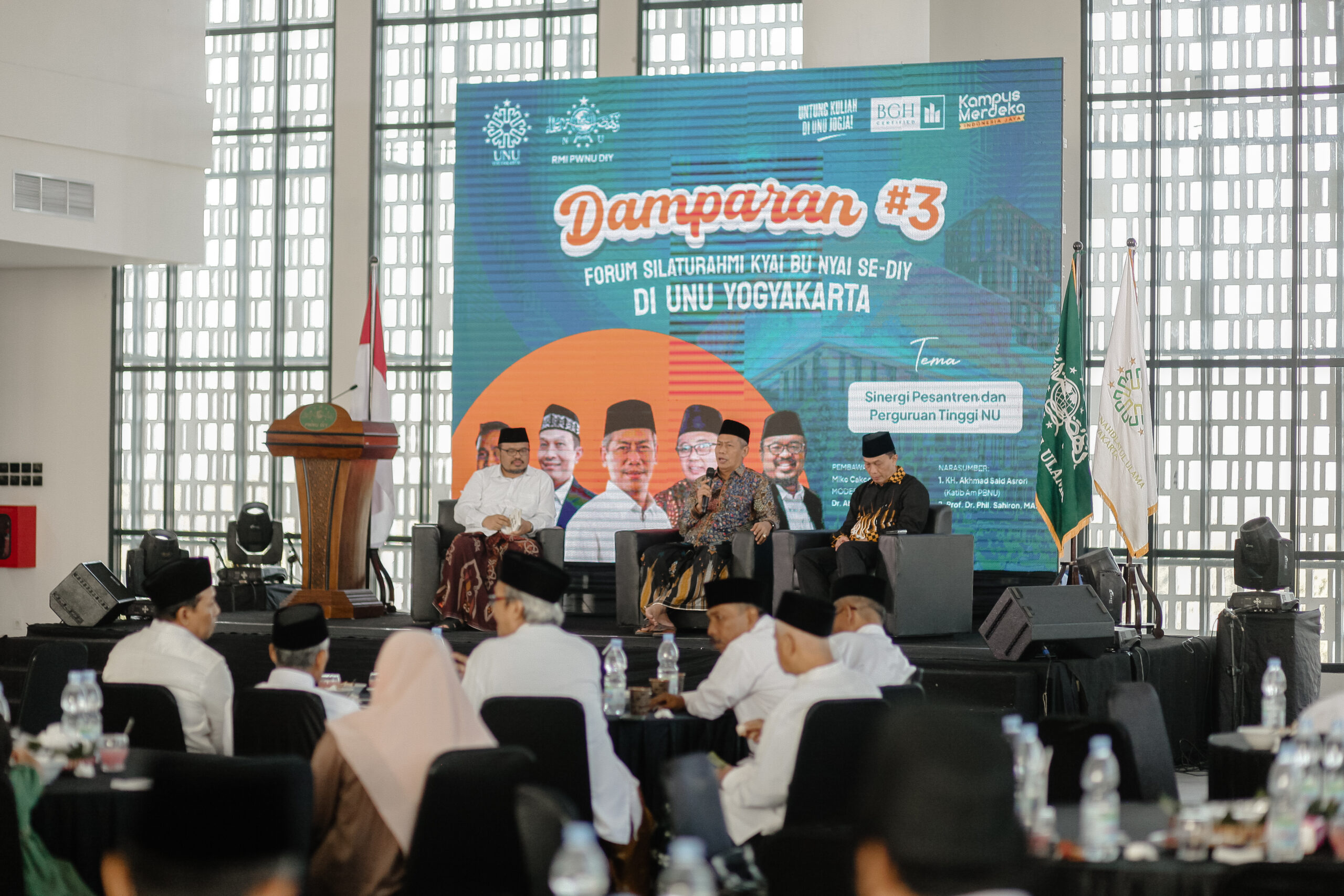 UNU Yogyakarta Tuan Rumah Forum Pertemuan Kiai – Nyai se- DIY: Sinergi Kampus dan Pesantren, UNU Yogyakarta Sediakan Ratusan Beasiswa untuk Santri