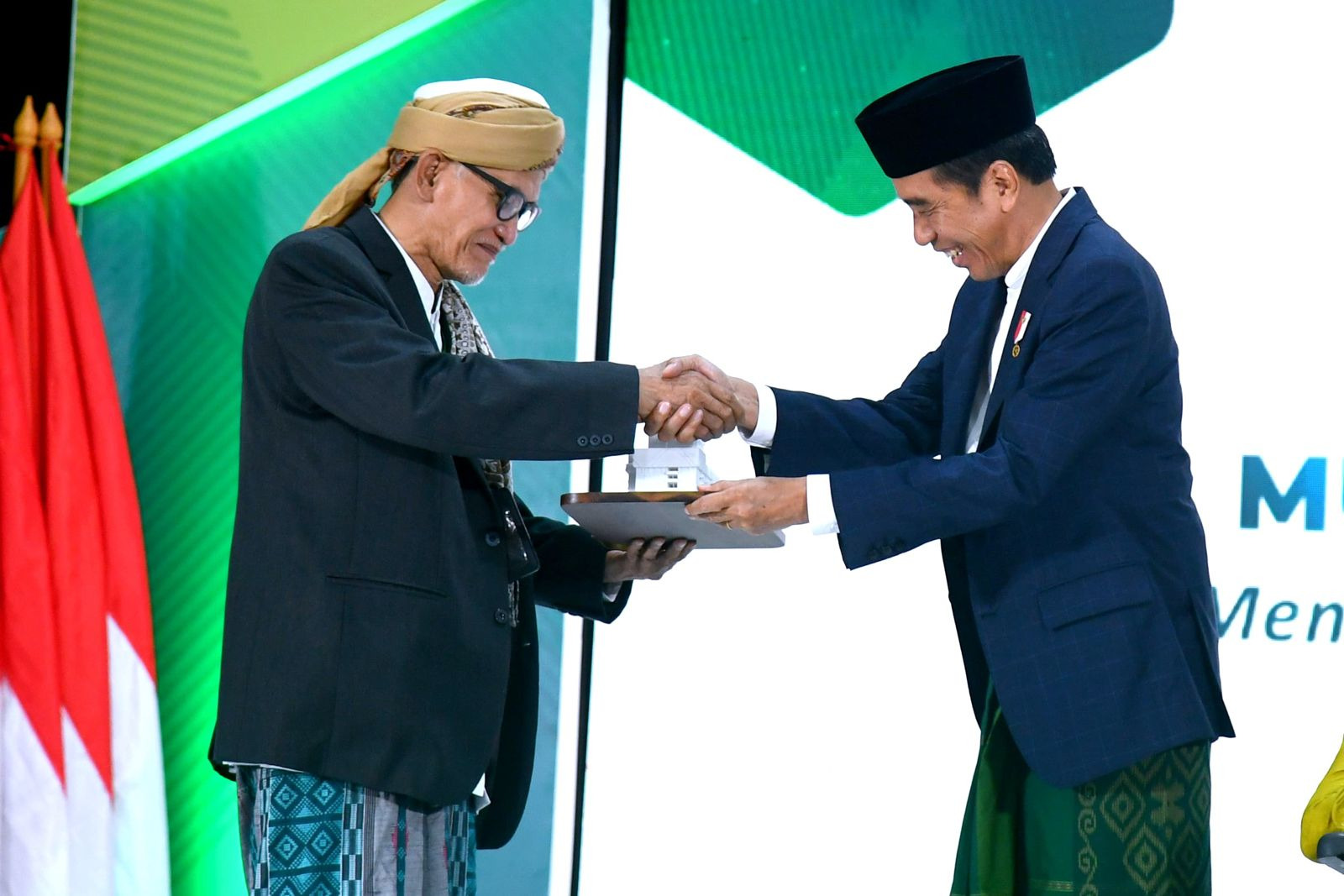 Presiden Jokowi Serahkan Gedung Baru UNU Jogja ke PBNU