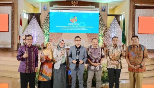 Geliat Fakultas Ekonomi dalam Konferensi Internasional dan Pelatihan Kewirausahaan di Yogyakarta