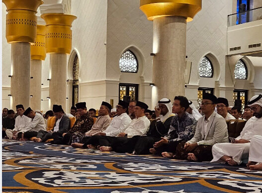 Memperingati Nuzulul Quran di Masjid Sheikh Zayed Solo