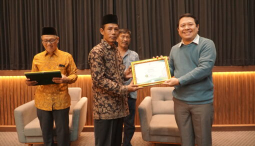 UNU Jogja Beri Apresiasi Purna Tugas Civitas Berdedikasi