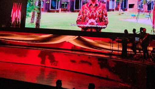 Santri Muda Mendunia, Stafsus Rektor UNU Jogja Terima Anugerah Insan Pancasila