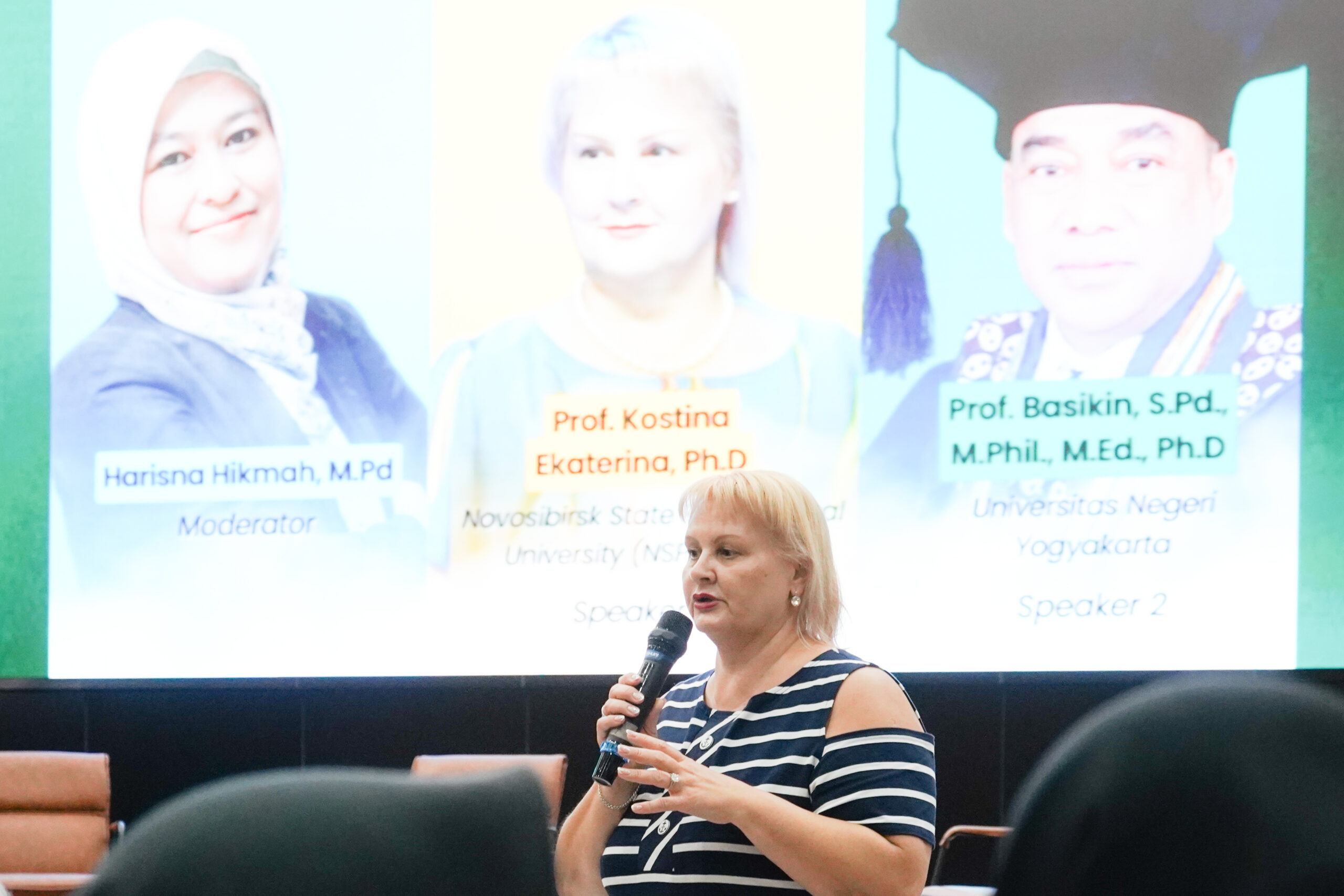 Hadirkan Profesor Rusia, Ratusan Mahasiswa UNU Jogja Upgrade Skill Pembelajaran di Era Digital