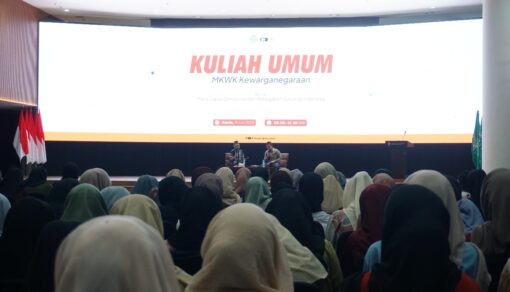Masa Depan Demokrasi dan Penegakan Hukum: UNU Jogja Gagas Kesadaran Mahasiswa Sebagai Warga Negara