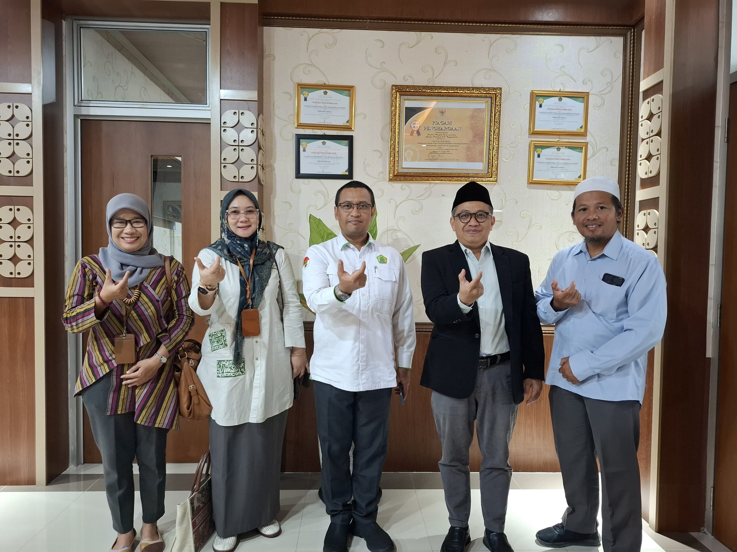 UNU Jogja dan Kanwil Kemenag DIY Jajaki Program “Aman Sekolah Berasrama” untuk Perlindungan Anak